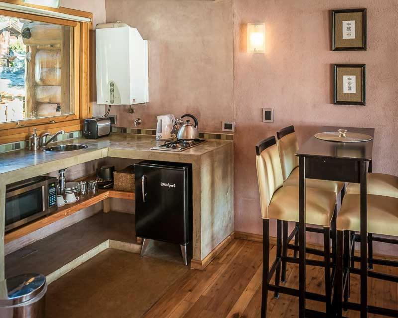 Lirolay Suites - Apart Hotel San Carlos de Bariloche Kültér fotó