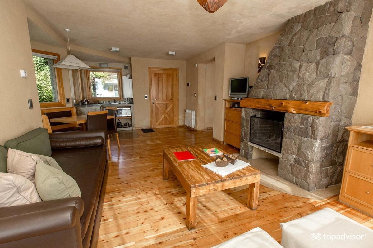Lirolay Suites - Apart Hotel San Carlos de Bariloche Kültér fotó
