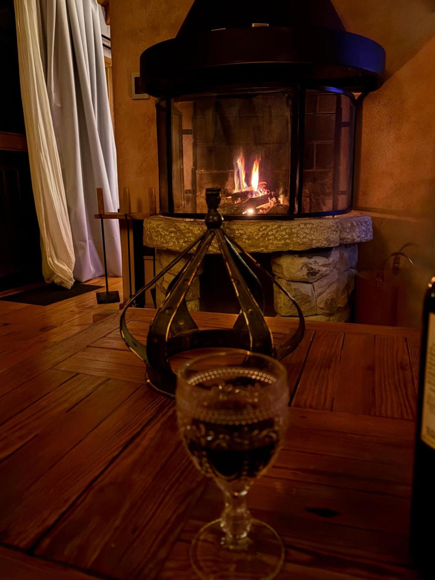 Lirolay Suites - Apart Hotel San Carlos de Bariloche Kültér fotó